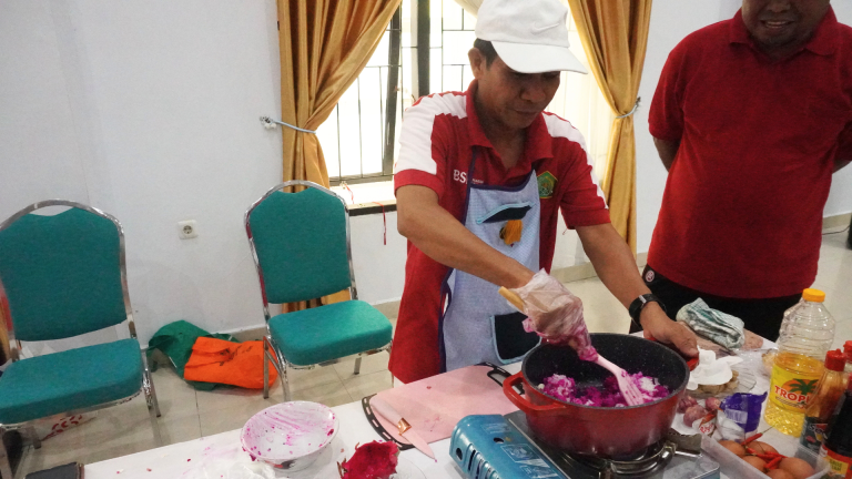 LPM UIN Sultan Amai Gorontalo Ikut Memeriahkan Semarak Kemerdekaan melalui Lomba Memasak Khusus Pimpinan
